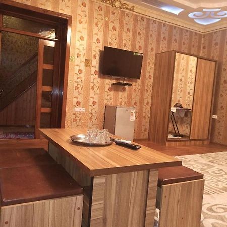 Ohun Caravan Sarai XIX Boukhara Extérieur photo