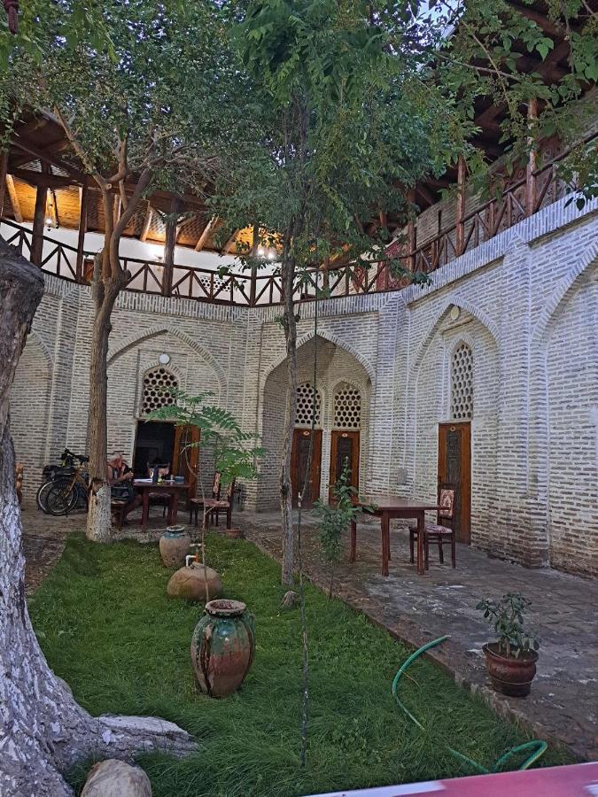 Ohun Caravan Sarai XIX Boukhara Extérieur photo