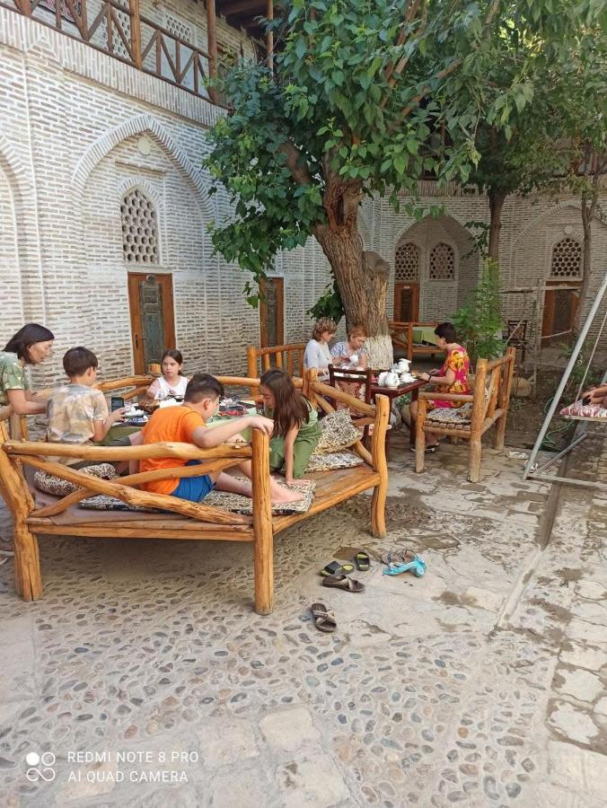Ohun Caravan Sarai XIX Boukhara Extérieur photo