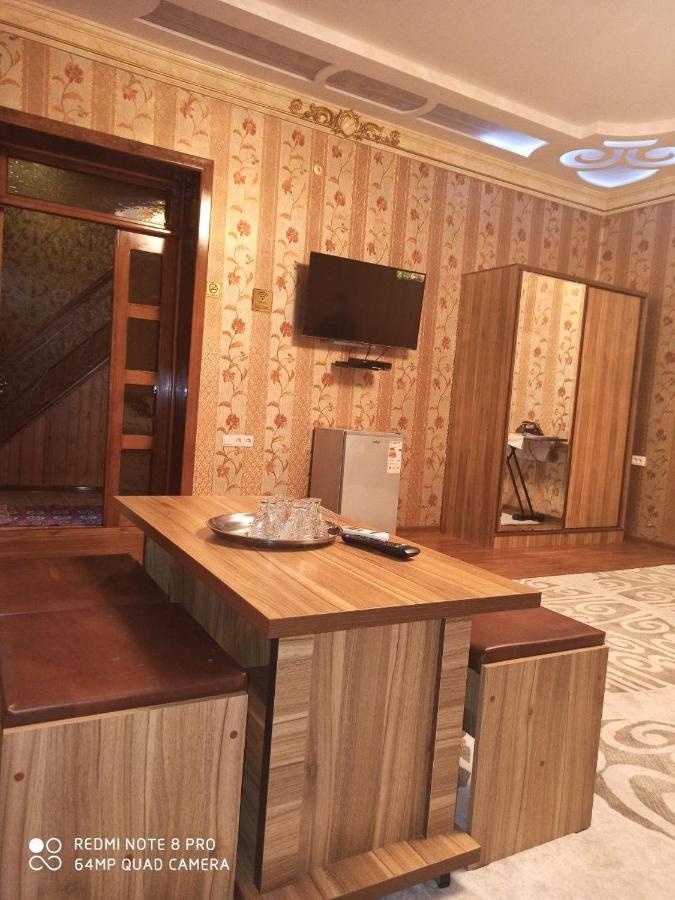 Ohun Caravan Sarai XIX Boukhara Extérieur photo