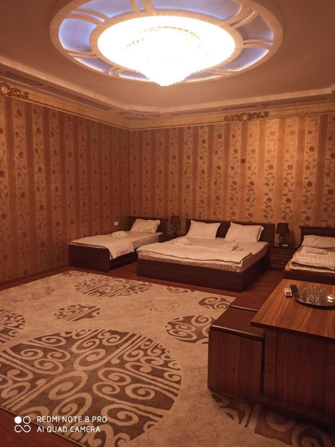 Ohun Caravan Sarai XIX Boukhara Extérieur photo