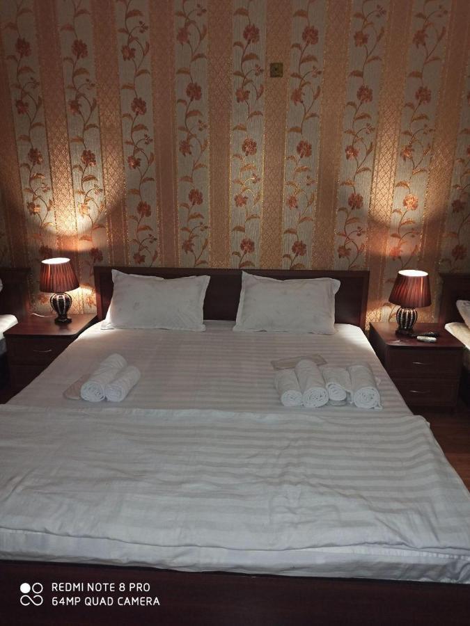 Ohun Caravan Sarai XIX Boukhara Extérieur photo
