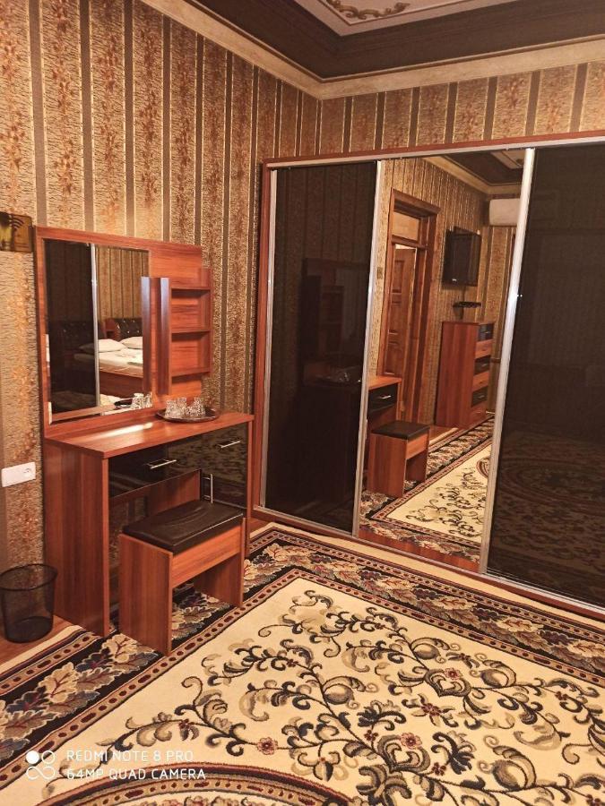 Ohun Caravan Sarai XIX Boukhara Extérieur photo